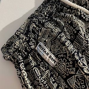 MISTAH DAVE tropical attitude shorts